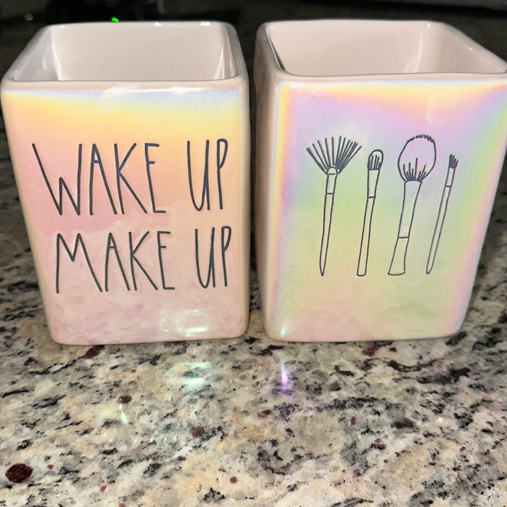 Rae Dunn WAKE UP MAKE UP Brush Cups